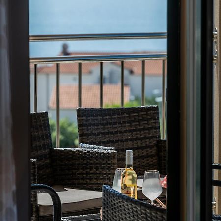 Sun Island Apartment 特罗吉尔 外观 照片