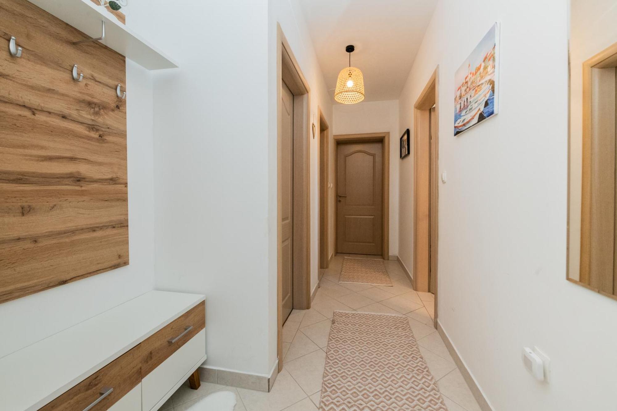 Sun Island Apartment 特罗吉尔 外观 照片
