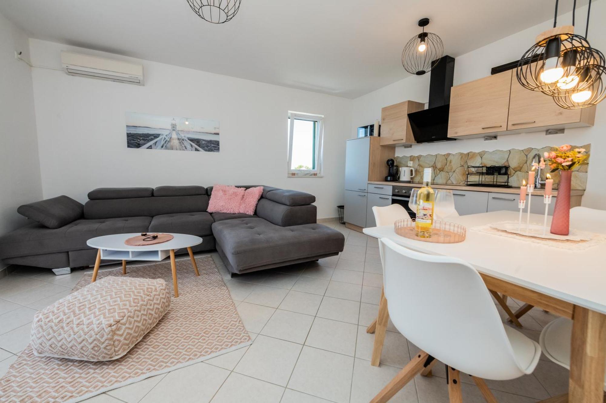 Sun Island Apartment 特罗吉尔 外观 照片